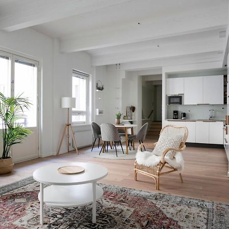 2Ndhomes Loft Apartment With Spa & Balcony By The White Church Helsinki Eksteriør billede